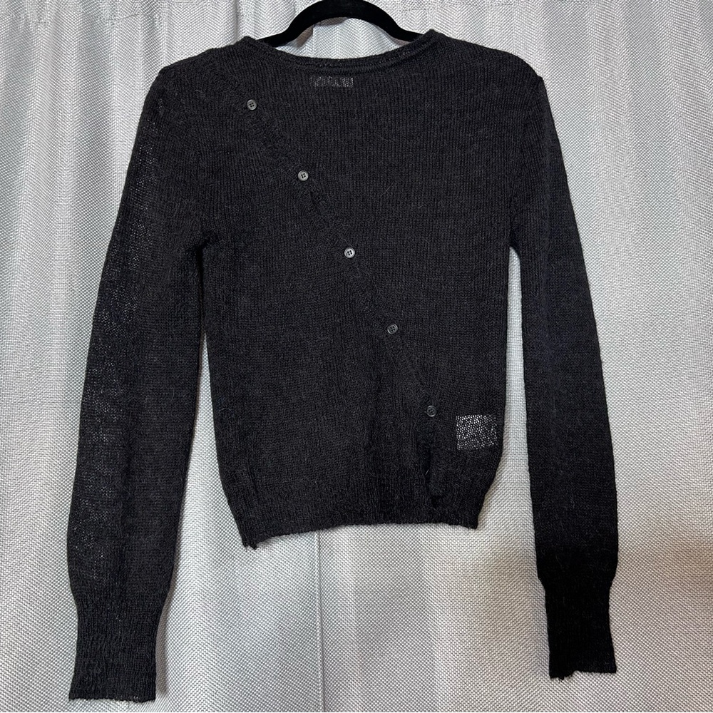 SLOOW sweater